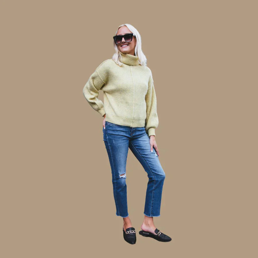 Ada – rullekravetrøje med snørebånd