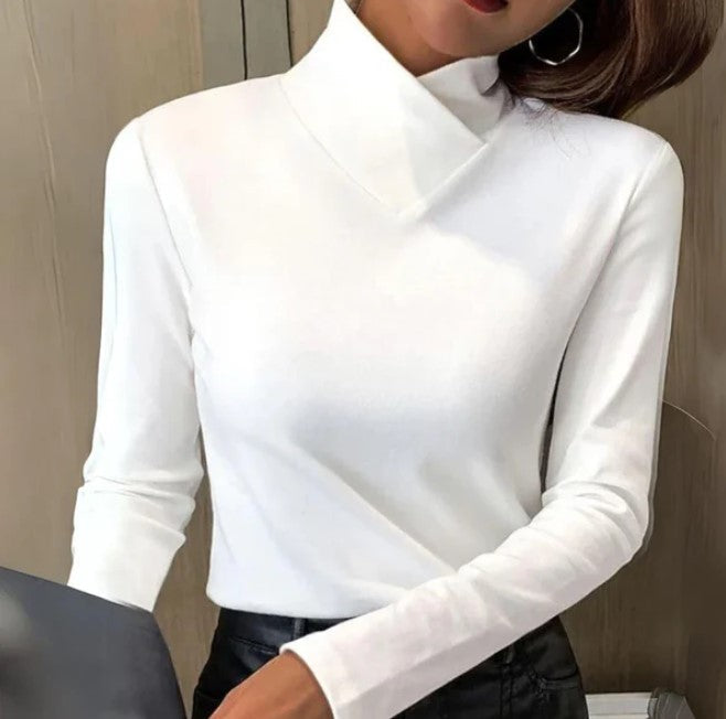 Chloe – enkel hvid, elegant t-shirt