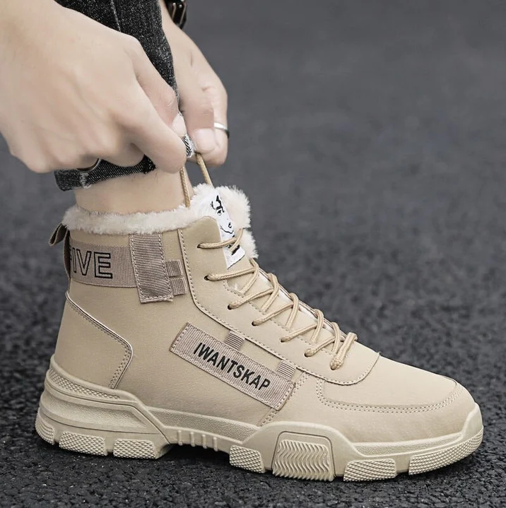 Ivantskab | robuste pelsstøvler