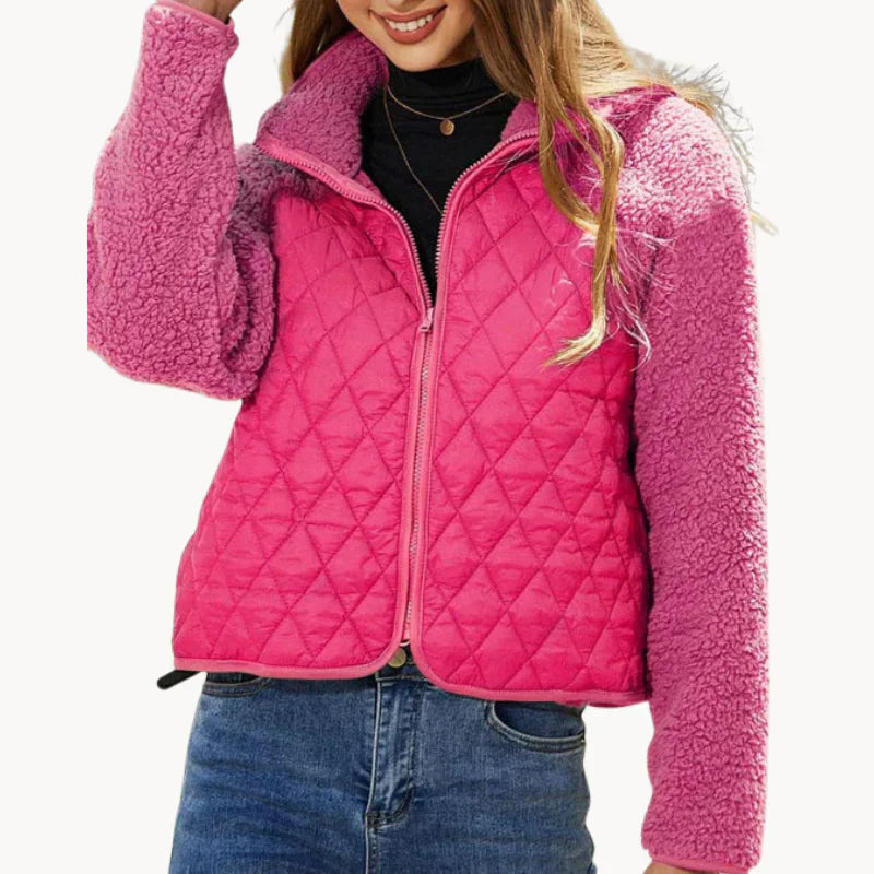 Flora - hyggelig, plys jakke med lynlås til kvinder