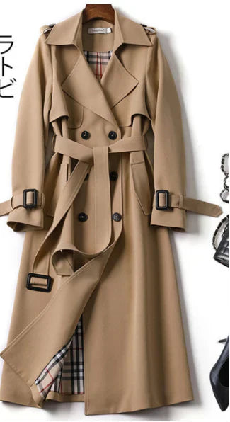 Rubinrød dobbeltradet frakke