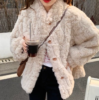 Hailey - elegant damejakke til en stilfuld fremtoning