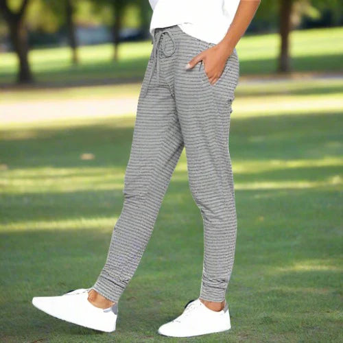 Julia - moderigtige stribede bomuldsbukser