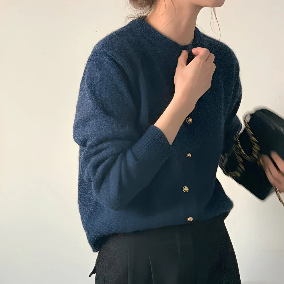 Merla – sweaterfrakke med rund halsudskæring og en afslappet pasform