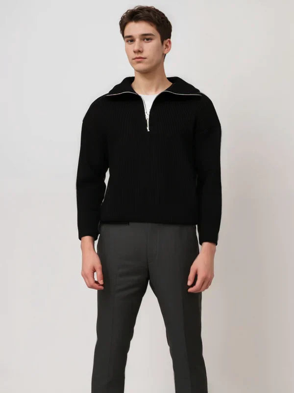 Stribet sweater med lynlås lukning