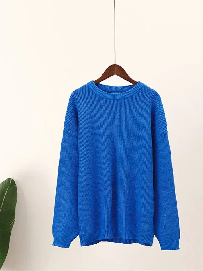 Varm vintertrøje - moderigtig rund hals i minimalistisk design