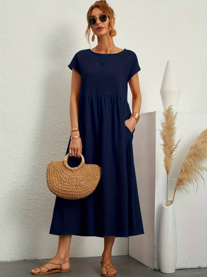 Emily – klassisk design med rund hals til forår og sommer