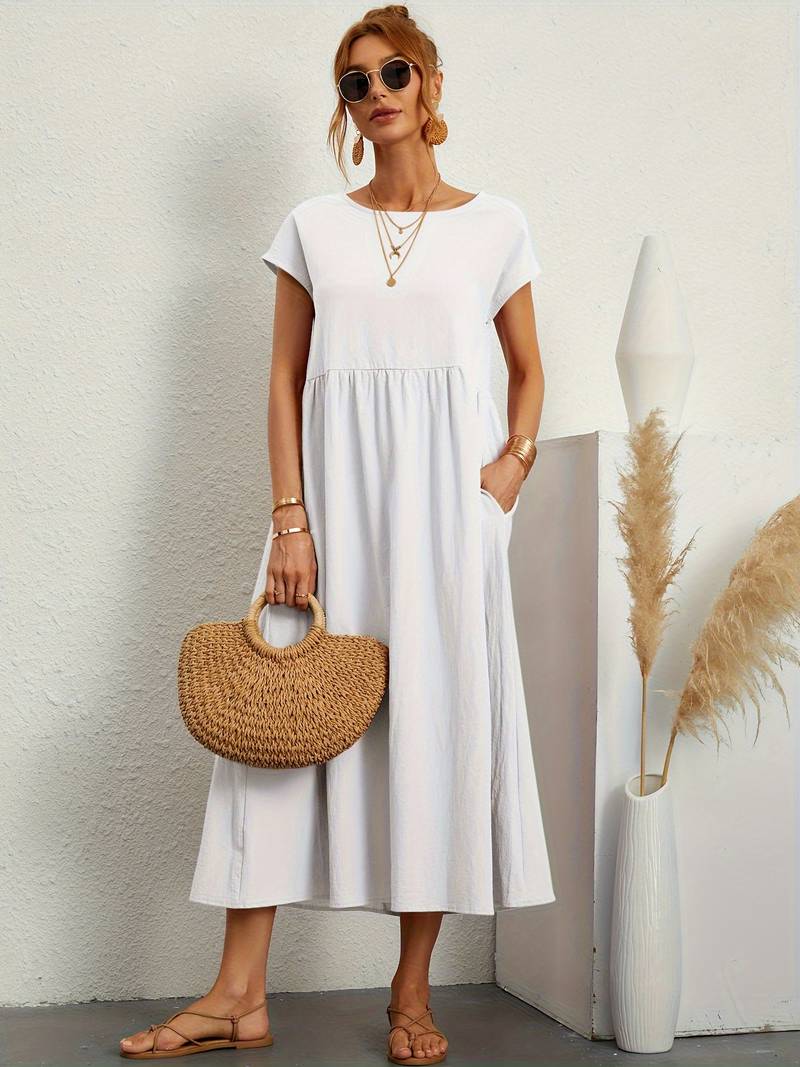Emily – klassisk design med rund hals til forår og sommer
