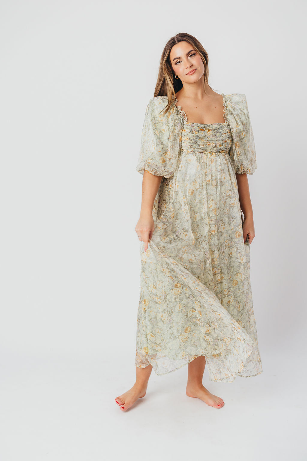 Melody maxi dress med læg og sløjfedetalje i sage floral - bump friendly & Inclusive sizing (S-3XL)