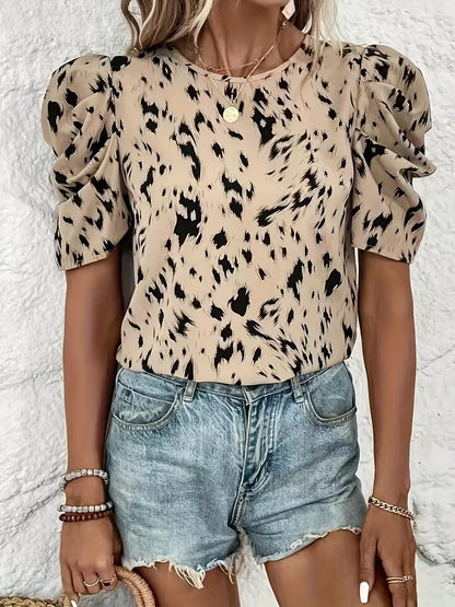 Olivia – bluse med rund hals med all-over print til forår og sommer