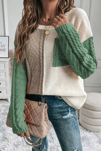 Trendy sweater med rund hals og farveblokke til vinter