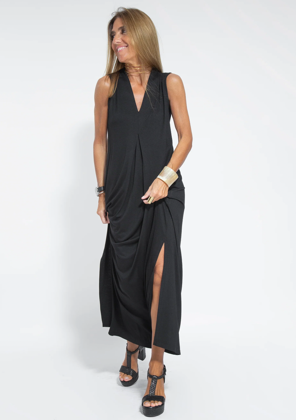Ayania - langes schlankmachendes kleid und weste im set