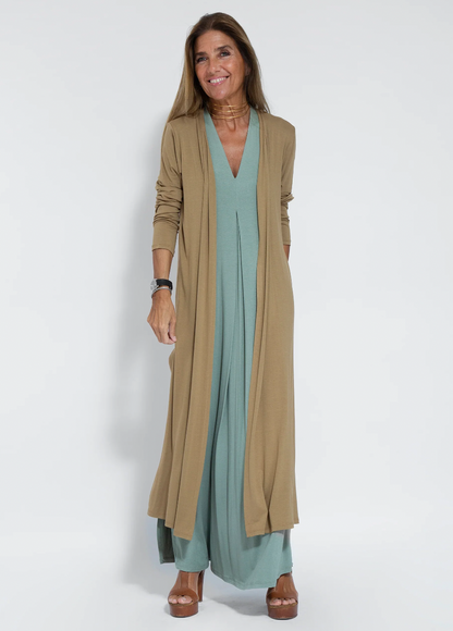 Ayania - langes schlankmachendes kleid und weste im set