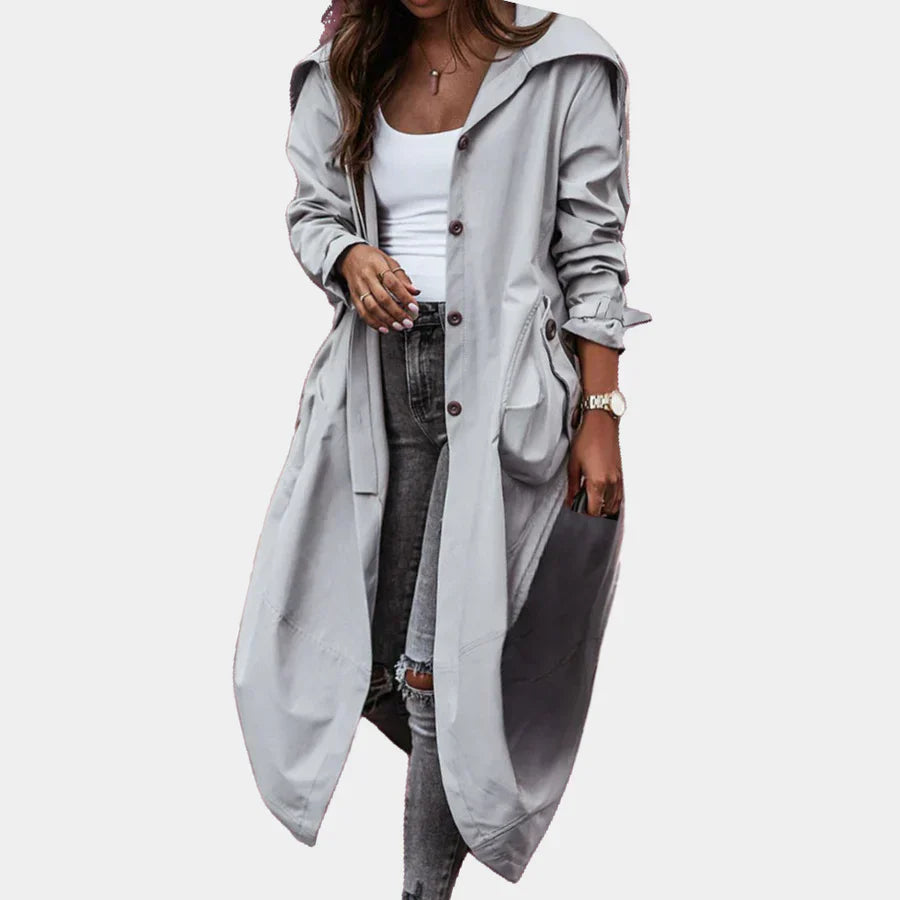 Stilfuld lang damefrakke til et moderigtigt look