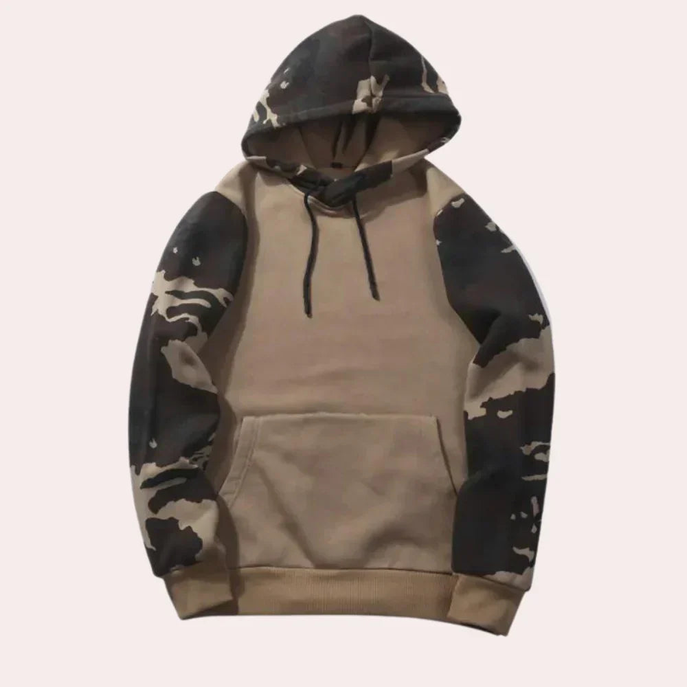 Fritz – stilfuld herresweatshirt med hætte og camouflagemønster