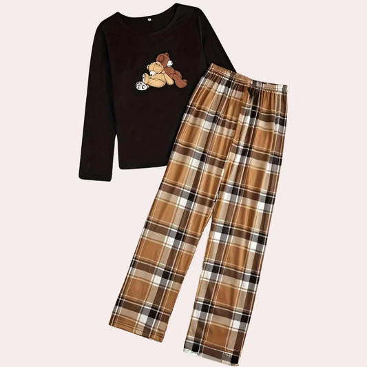 Inge - luksuriøs komforttop med rund halsudskæring og trendy ternet buksesæt