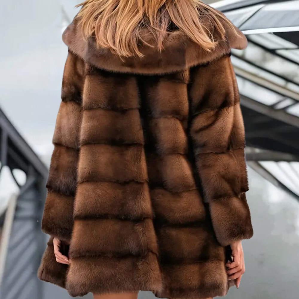 Jacinta - trendy damejakke med moderigtig hætte