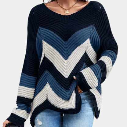 Cybele - moderigtig sweater med asymmetrisk kant til kvinder