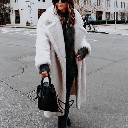Lang faux fur-jakke til kolde dage - Askepot