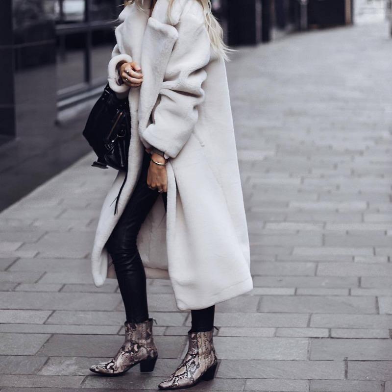 Lang faux fur-jakke til kolde dage - Askepot