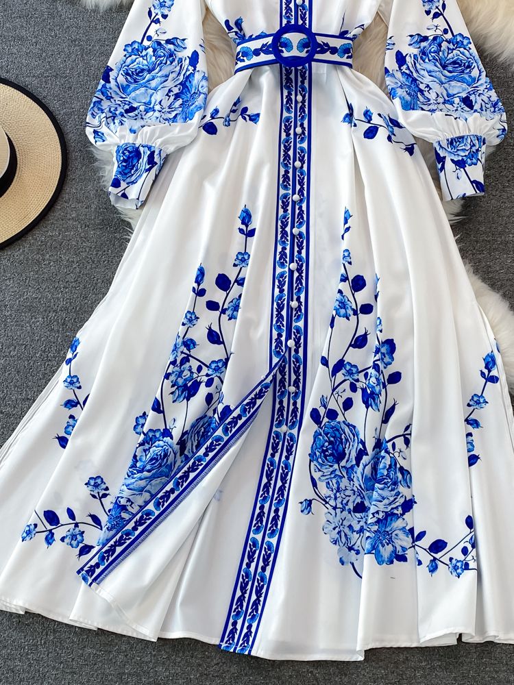 Kjole med lange lanterneærmer med blomsterprint i single vintage