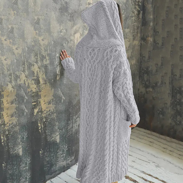 Anahi - varm og strikket cardigan