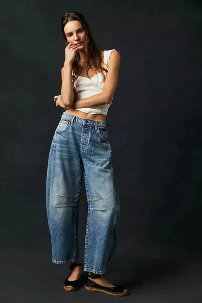 Vidtskårne jeans til kvinder i en afslappet stil til vinteren