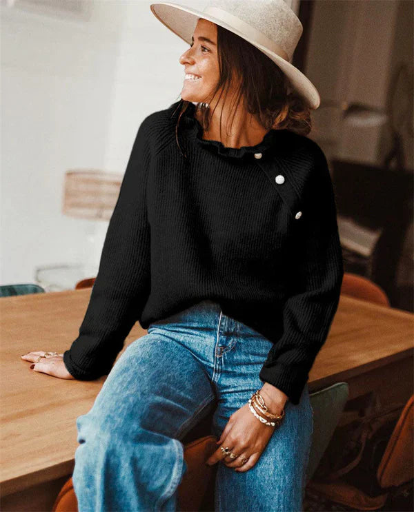 Amelia – uldstriktrøje med flæsekrave og afslappet pasform