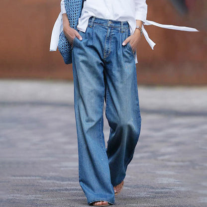 Julissa-fashionable-og-komfortable-jeans