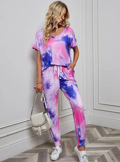 Ibo | Sæt bestående af skjorte og bukser i et tie-dye mønster i pink og blå