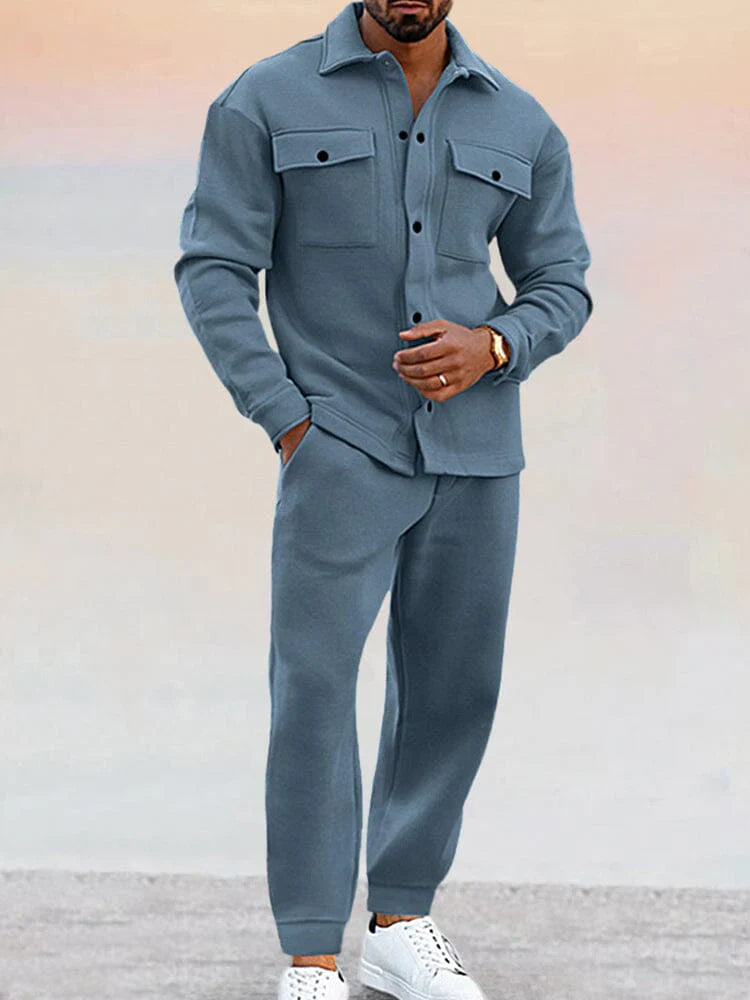 Stilfuldt herredragt i to dele – komfortabelt og sporty