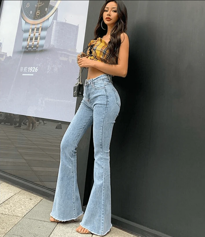 Mette - klassiske flared jeans til kvinder