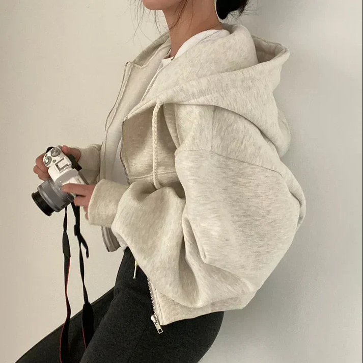 Jona - vintertrøje til kvinder med lynlås - afslappet, oversized stil