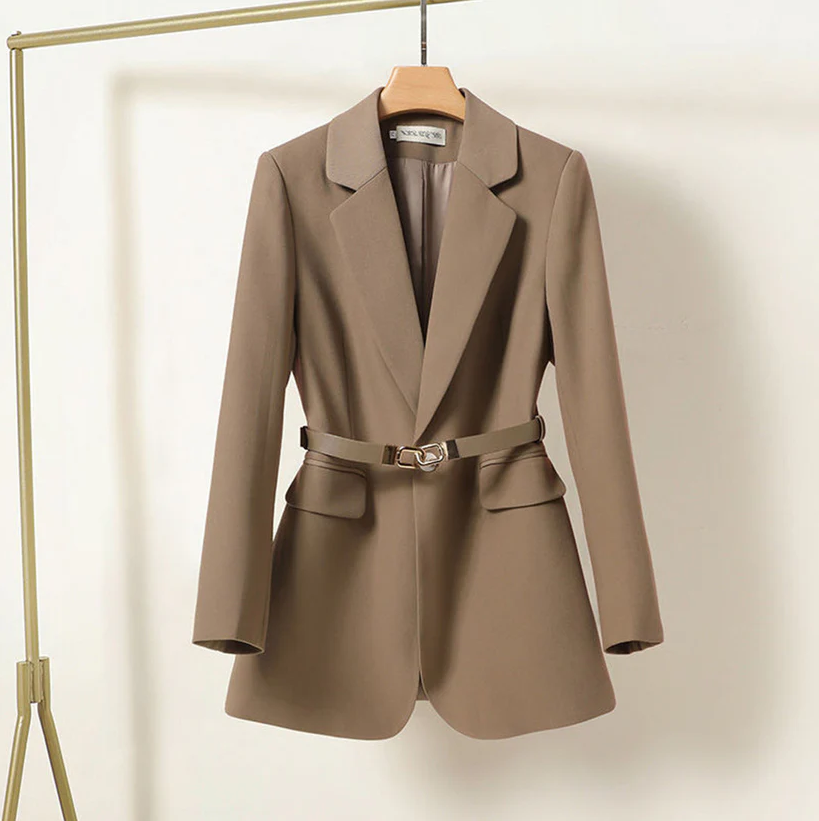 Avelina - elegant dameblazer