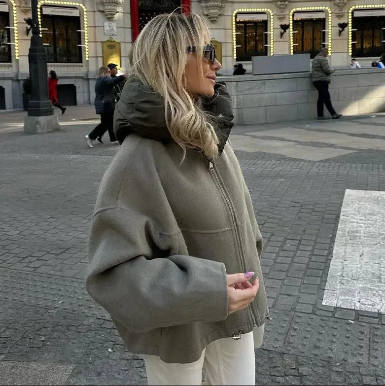 Matilda - afslappet løs damejakke med hætte