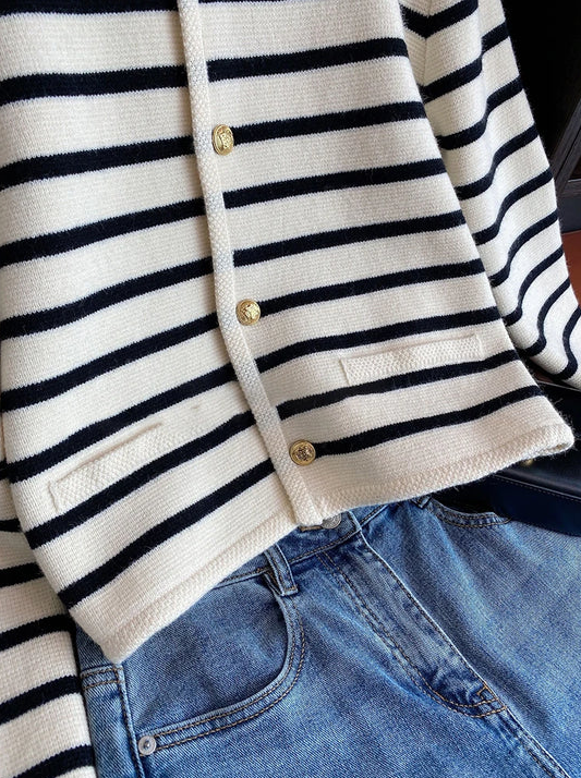 Stella l sweater med o-hals og striber