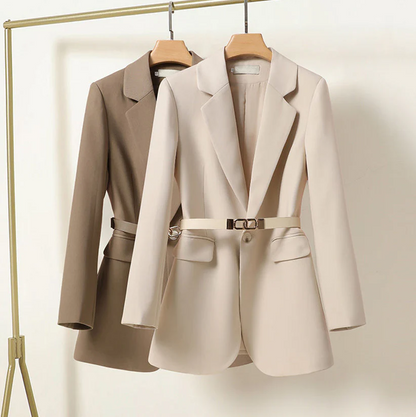 Avelina - elegant dameblazer