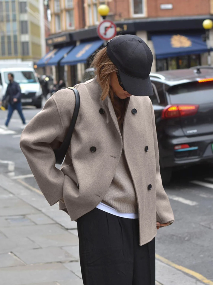Lisa - trendy damefrakke i oversize pasform