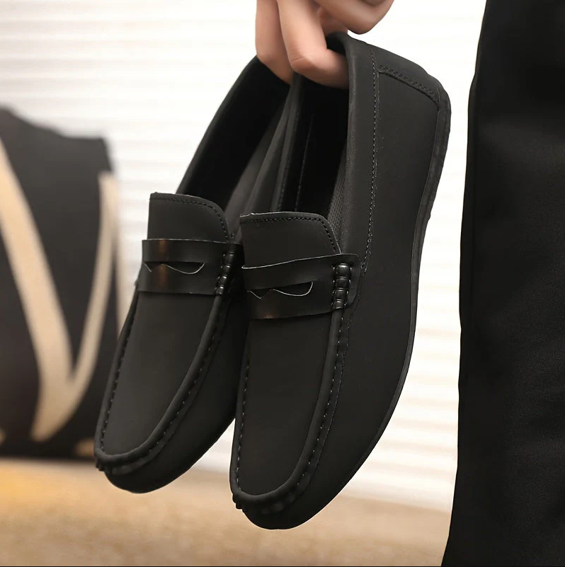 Elegante loafers til mænd i forskellige farver