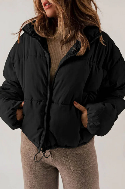 Lia – moderne pufferjakke fremstillet af materiale af høj kvalitet