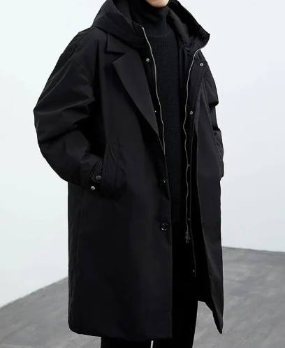 Trenchcoat med hætte og knaplukning til mænd