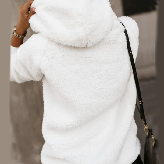 Klara l hyggelig fleece teddyjakke