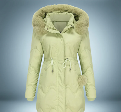 Farverig parka med pelskrave
