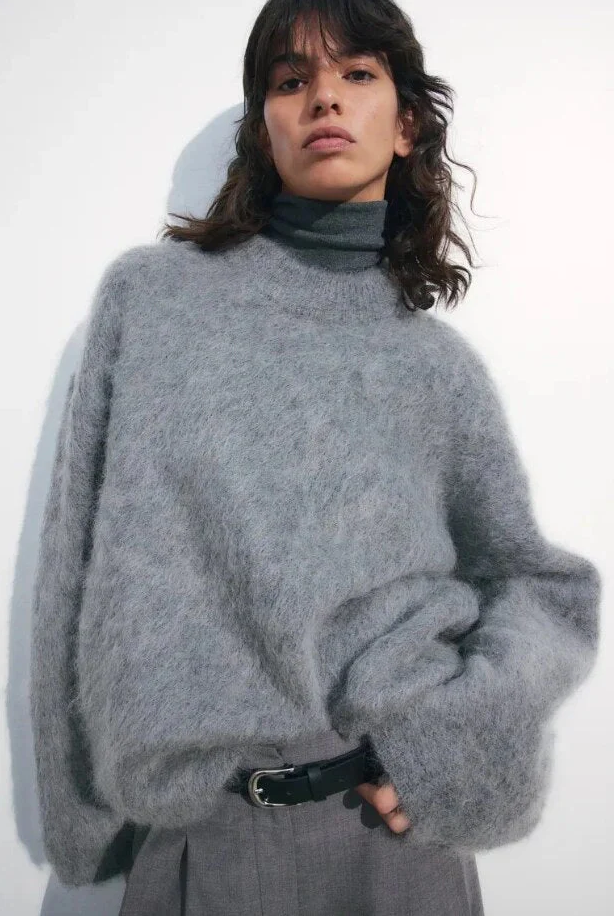 Clara sweater