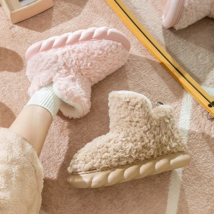 Fluffy fleece-støvler til kvinder