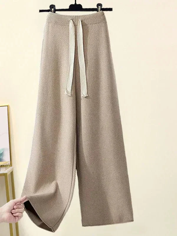 Vinterstrikkesæt - varme og stil i et elegant outfit