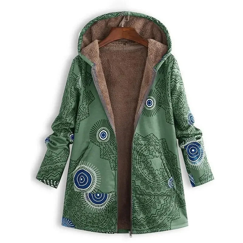 Sanja - varm dameparka med stilfuldt mønster
