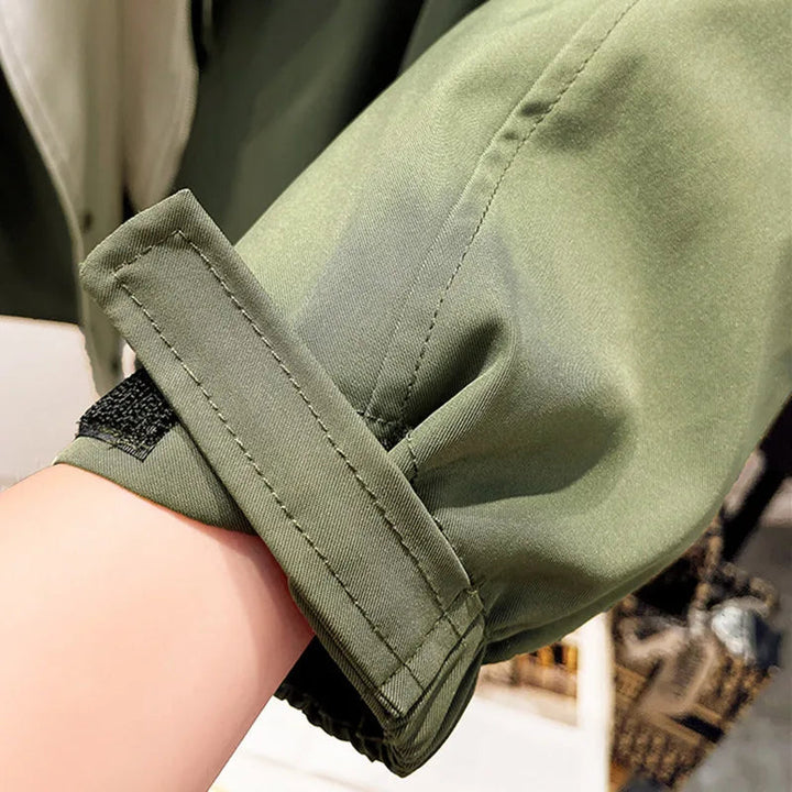 Lilina - stilfuld vandafvisende trenchcoat