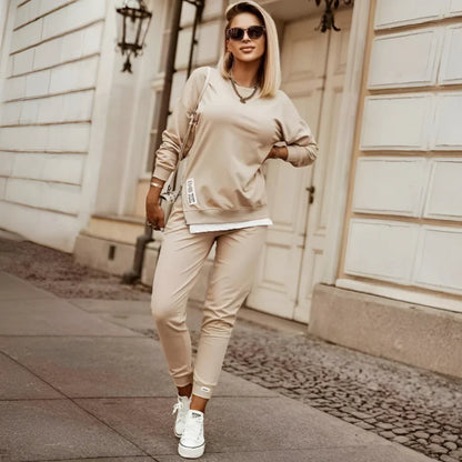 2-delt buksesæt og sweatshirt i patchwork til kvinder