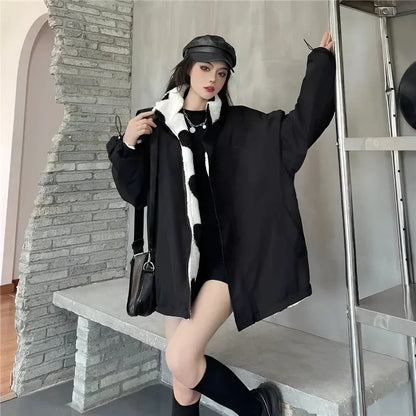 Wendbare sherpa-jakke med hjerte-design til kvinder